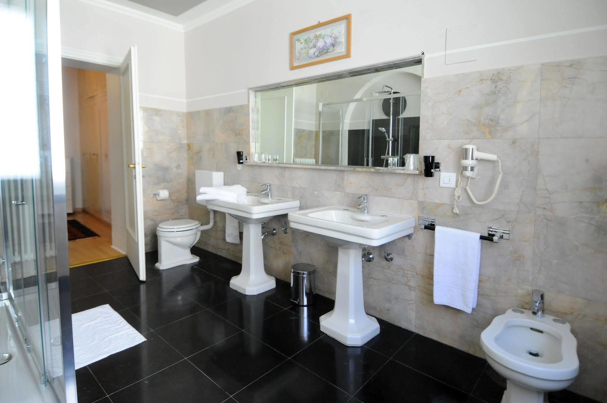 B&B Cangrande Di Danese-Viviani Verona Exterior foto