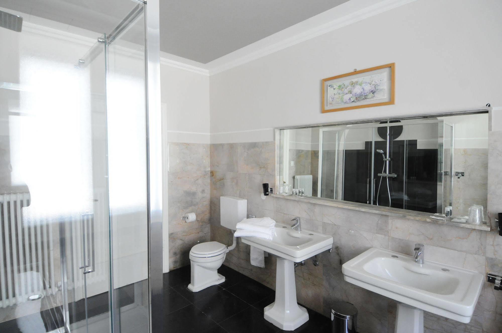 B&B Cangrande Di Danese-Viviani Verona Exterior foto
